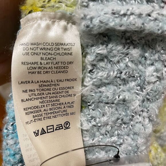 New Free People Soulmate
Cardi in Candy Coated combo
NWOT  
size XS - Picture 8 of 11